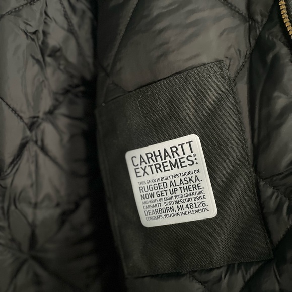 Carhartt Men's Dark Jacket (1st hand)

Preparing for winter ❄️ snow ❄️ is coming - Picture 6 of 9